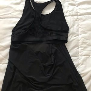 Black lululemon mesh tank size 8
